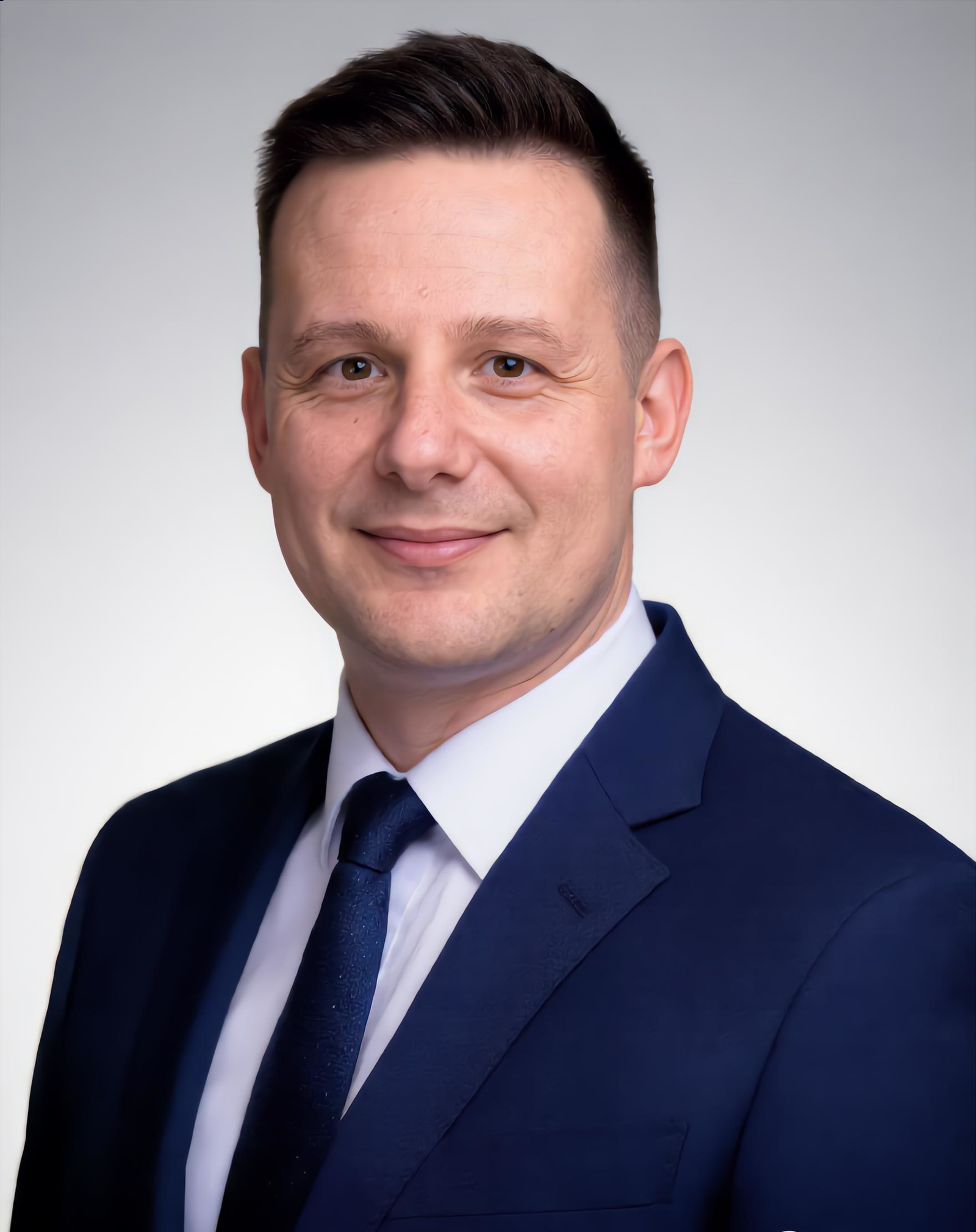 Chris Hanna, Director of Social Capital Advisory